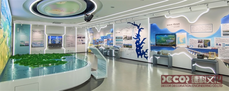 在展覽廳設計中如何展示產品的生產過程和工藝
